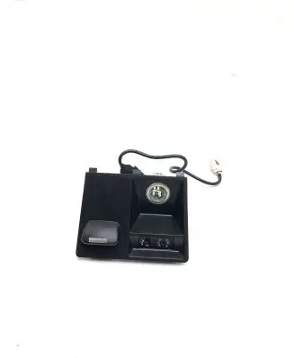 BMW X5 E70 AUX in-socket connector 9115084 773201