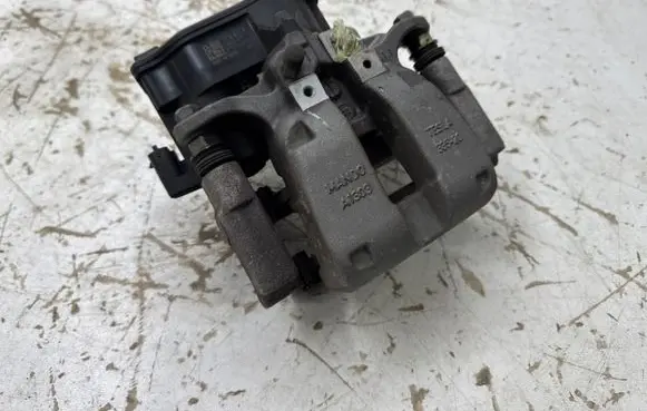 Tesla Model Y Rear brake caliper 104462500B CFY23644F4034
