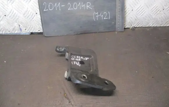 Opel Corsa D ABS pump bracket 13215998