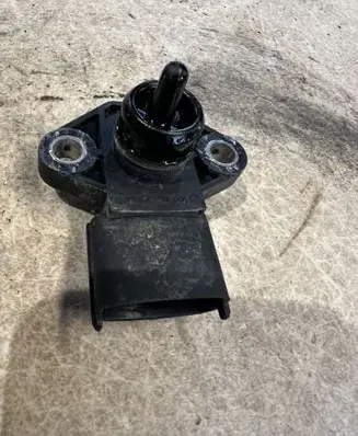 Hyundai Tucson JM Air pressure sensor 3930084400 9490930502 393008440
