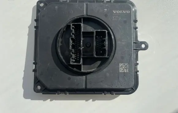 Volvo V60 LED ballast control module 32337412