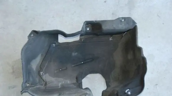 Mazda CX-5 Engine splash shield/under tray SH01103H0