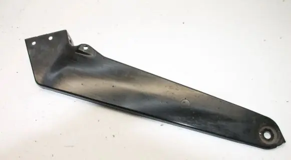 Volkswagen PASSAT B8 Radiator support slam panel bracket 