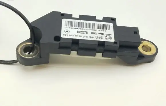 Mercedes-Benz C W203 Airbag deployment crash/impact sensor 0018209126 102278002