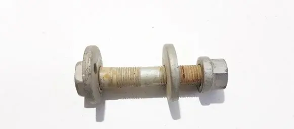 Toyota RAV 4 (XA40) Nuts/bolts 