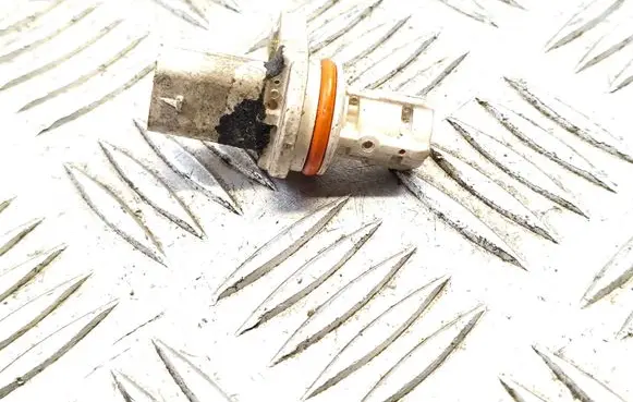 Opel Mokka Camshaft position sensor 55566932 180211068