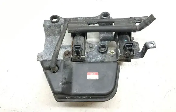 Jaguar X-Type Vacuum air tank 4X4Q9S468AA 1S7Q9J442AD K1370