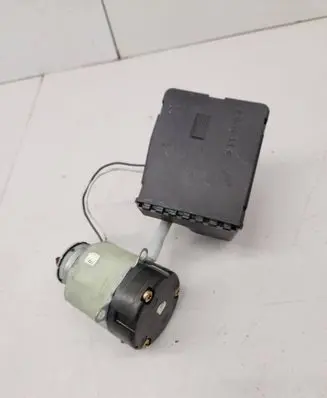 Mercedes-Benz A W168 Central locking vacuum pump 00782600 99347200466 1688000248
