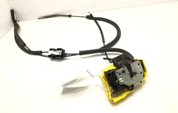 Fiat Qubo Rear door lock 1370896080