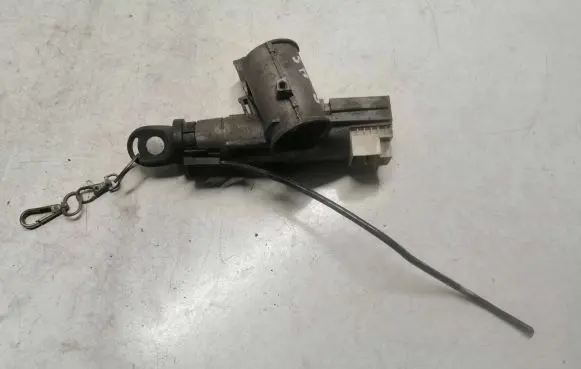 Volkswagen Sharan Ignition lock P012106