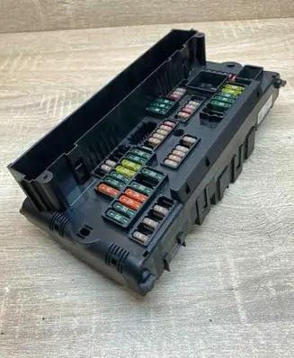 BMW 5 GT F07 Fuse module 9210861 17033442