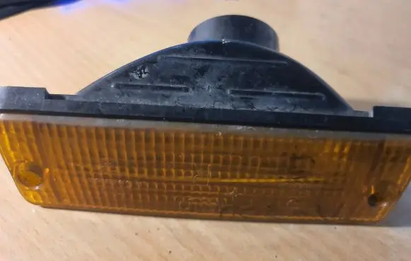 Front indicator light