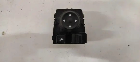 Hyundai Tucson IV NX4 Fog light switch 93530N7200