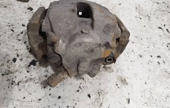 BMW X3 E83 Front brake caliper