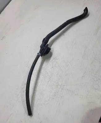 Mercedes-Benz E W212 Engine coolant pipe/hose A2128300696