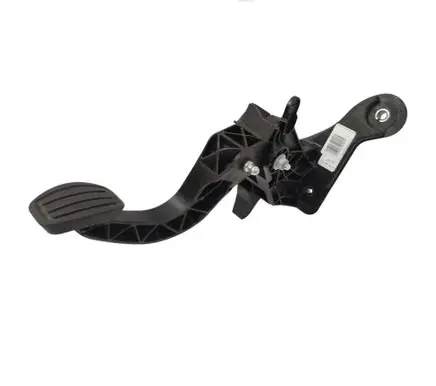 Peugeot 208 II Clutch pedal 9824262180