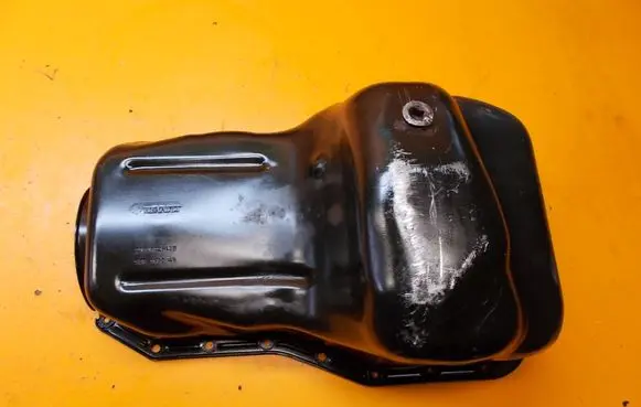 Renault Megane I Oil sump 7700872643B
