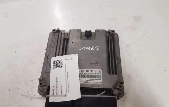 Audi A3 S3 8V Engine control unit/module 04L907309D