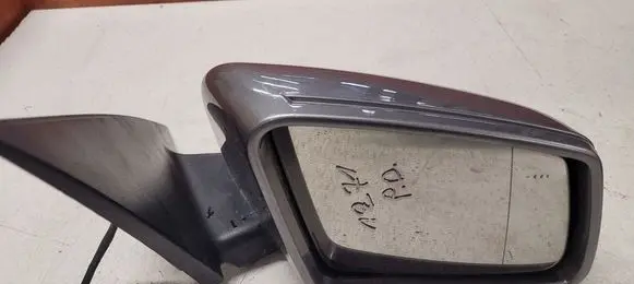 Mercedes-Benz C W204 Front door electric wing mirror A2048103416