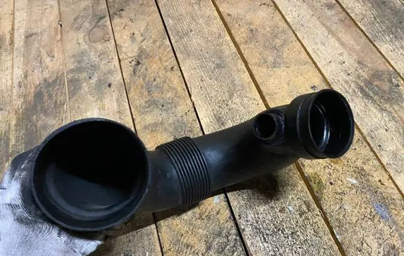 Mercedes-Benz S W220 Intercooler hose/pipe A6130940008 6130940008