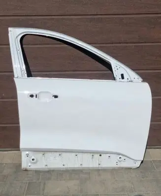 Ford Kuga II Front door
