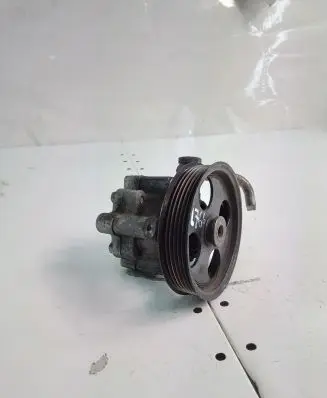Opel Insignia A Power steering pump