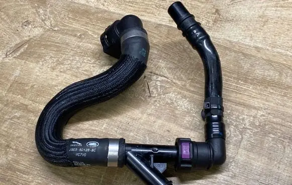Jaguar I-Pace Engine coolant pipe/hose J9D38D128BC XC7V0
