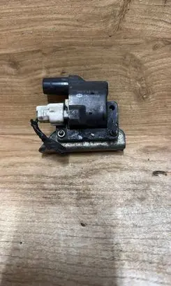 Mazda 323 F High voltage ignition coil B6S718100