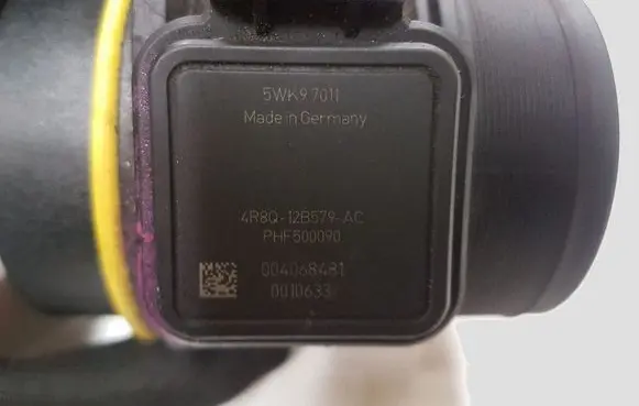 Jaguar XF X250 Mass air flow meter 4R8Q12B579AC PHF500090 004068481