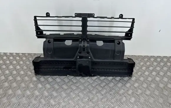 BMW 2 F45 Intercooler air guide/duct channel 7338207
