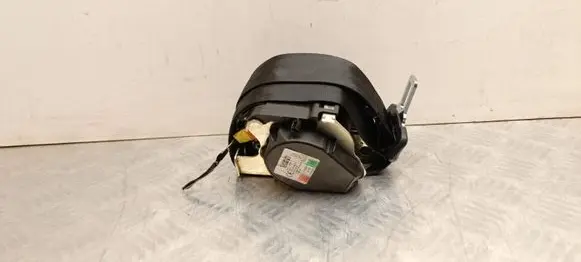 Volvo XC40 Rear seatbelt 640670400E