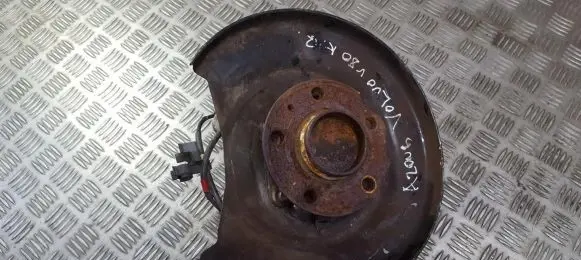 Volvo S80 Rear brake disc plate dust cover p30666403 t405096