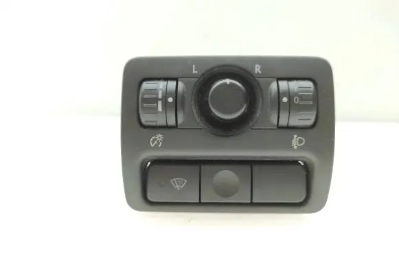 Subaru Outback Wing mirror control module 159911