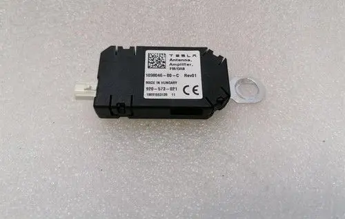 Tesla Model 3 Aerial antenna switch 109804600C