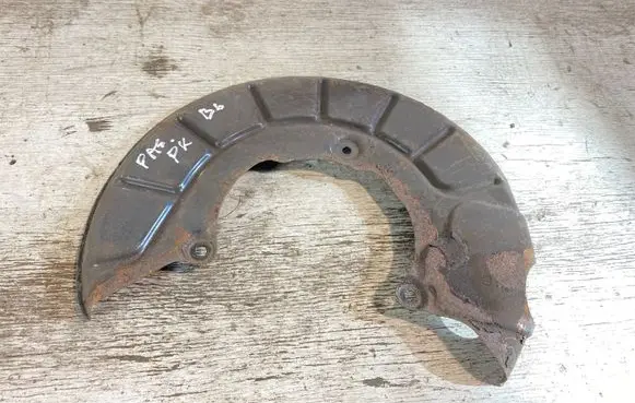 Volkswagen PASSAT B6 Front brake disc dust cover plate 
