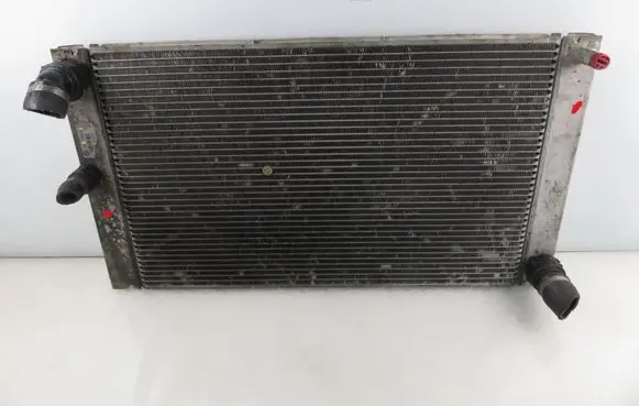 BMW 5 E60 E61 Coolant radiator 7792832