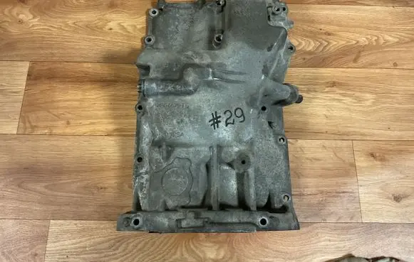 Volvo V50 Oil sump 4M5G6675FG