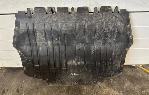 Volkswagen Touran II Engine splash shield/under tray 1K0825237AG
