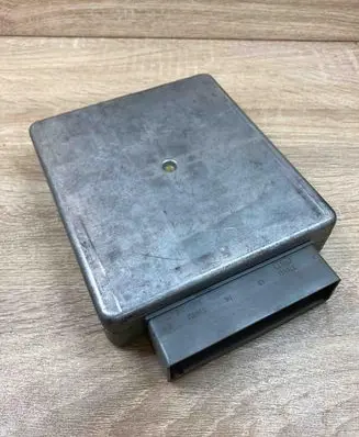 Ford Scorpio Engine control unit/module ECU 96GB12A650DD ZEAL