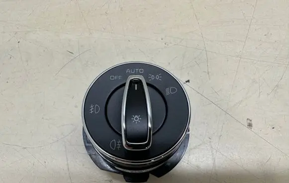 Light switch