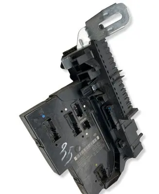 Mercedes-Benz C W204 SAM control unit 2049019702