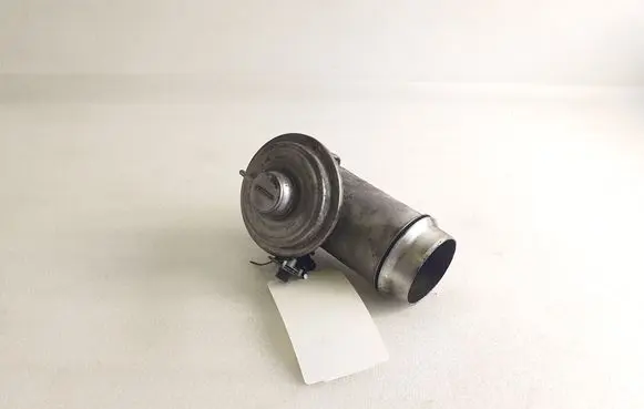 BMW 3 E90 E91 EGR valve 70051200