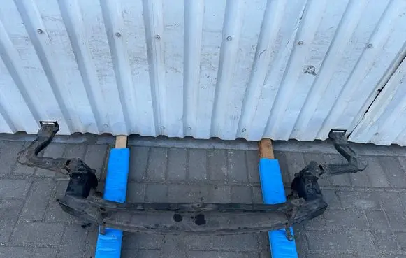 Skoda Octavia Mk2 (1Z) Front bumper cross member 1Z0807111
