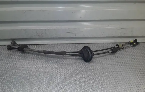 Citroen C4 I Picasso Gear shift cable linkage 