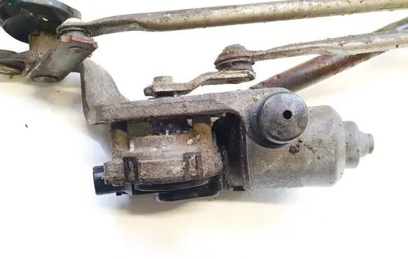 Toyota Yaris Wiper motor 851100d080 85110-0d080