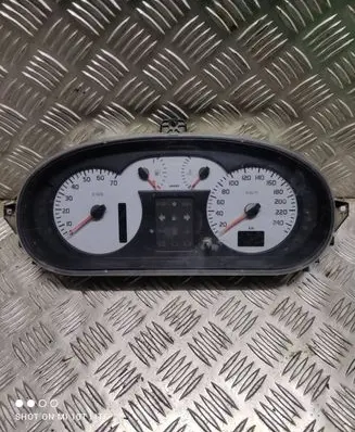 Renault Scenic I Speedometer (instrument cluster) 09043080026