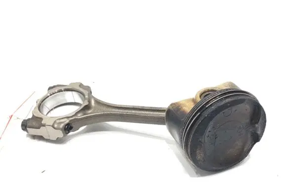 Toyota Aygo AB40 Piston with connecting rod 1KR-FE