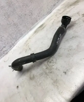 Volvo S90, V90 Engine coolant pipe/hose 31474845