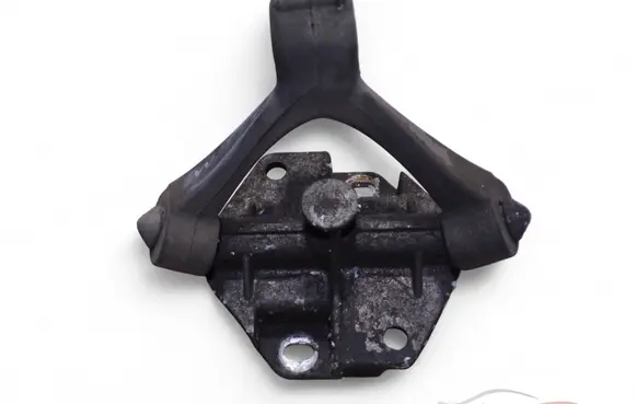 Volkswagen PASSAT B5.5 Muffler mount bracket/holder 4B0253663D 8E0253147