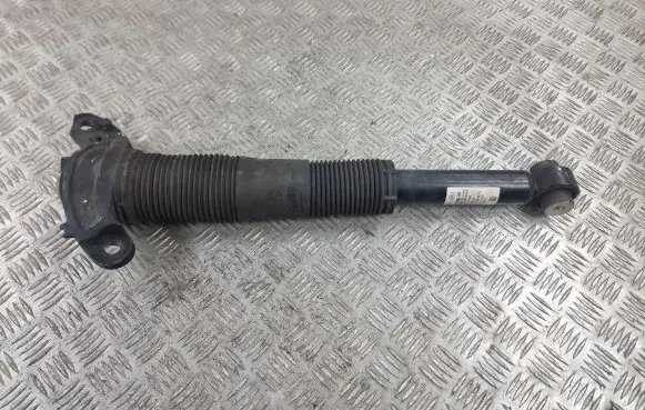 Land Rover Evoque II Rear shock absorber/damper K8D218080AB